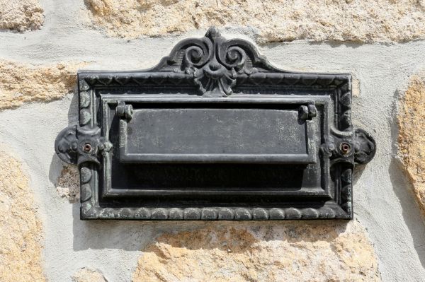 Stone Mailbox Installation in Baton Rouge