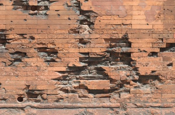 Damaged Brick Repair in Baton Rouge